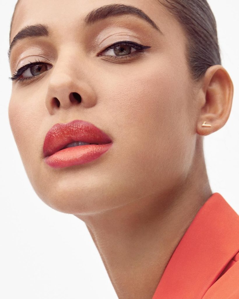 SHISEIDO: Keep shining like our SHISEIDO muse who wears Shimmer GelGloss in Daidai Orange,… Keep shining like our SHISEIDO muse who wears Shimmer GelGloss in Daidai Orange,...