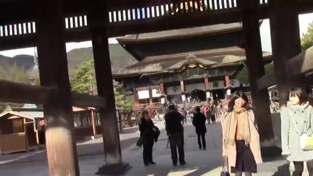 Secret of Zenkouji ! How many XXX?Nagano Japan