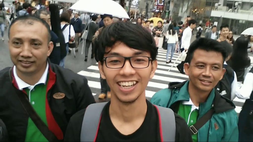 shibuya crossing japan tour waaahh