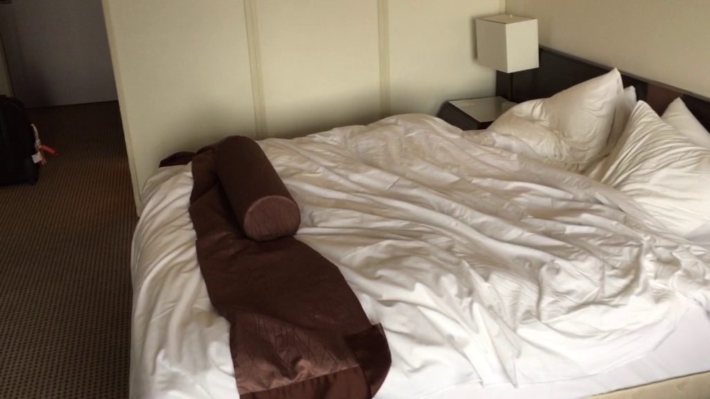 Crowne Plaza ANA Kobe Japan, Review of a Cityview Deluxe Room