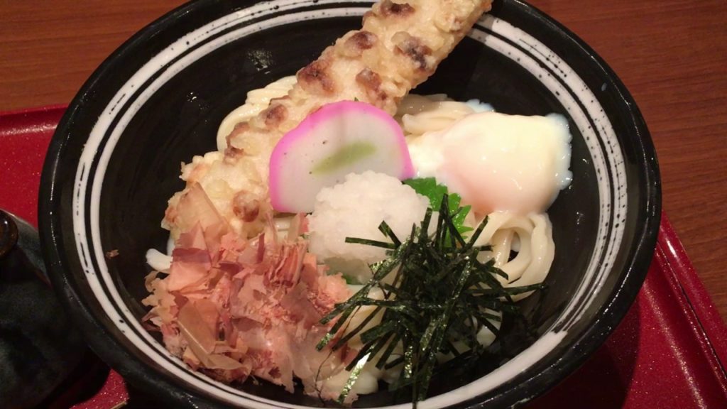 アキーラさん堪能①浜松市・浜松駅！枡屋！うどん！Udon shop in Hamamatsu city in Japan