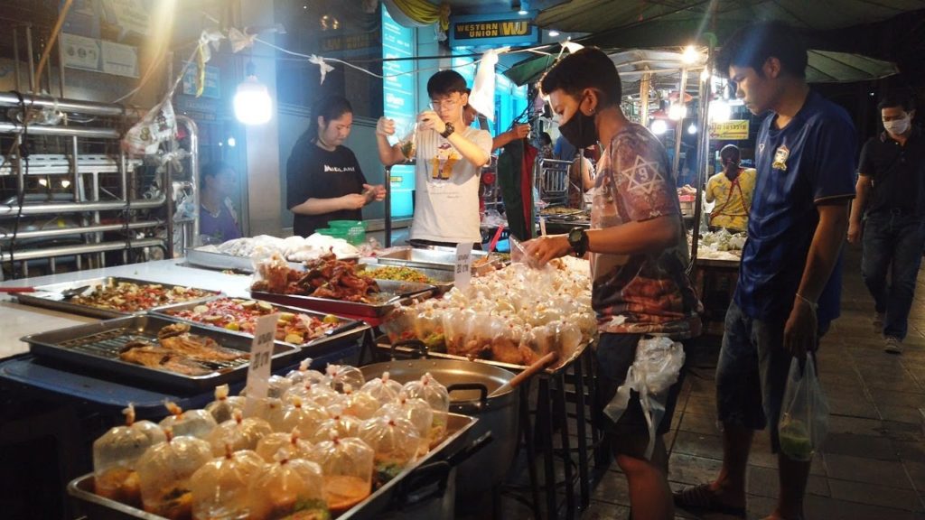 [4K 60FPS] Night Walking Tour in Thailand | Street Food at Night in Bangkok