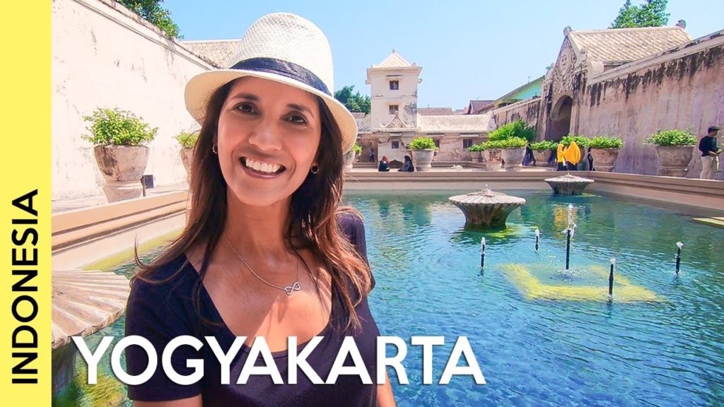 What makes Indonesia special? Indonesian people | YOGYAKARTA vlog 1