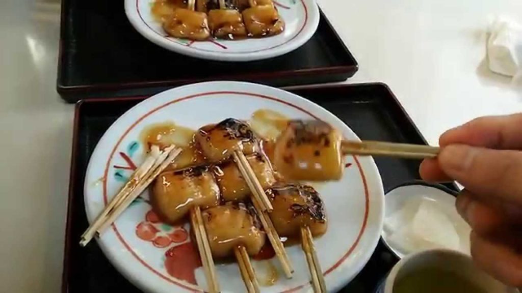 Jumbo Mochi (Kagoshima Traditional Rice Cake) Eat with 2 sticks! Jumbo Mochi (Kagoshima Traditional Rice Cake) Eat with 2 sticks!