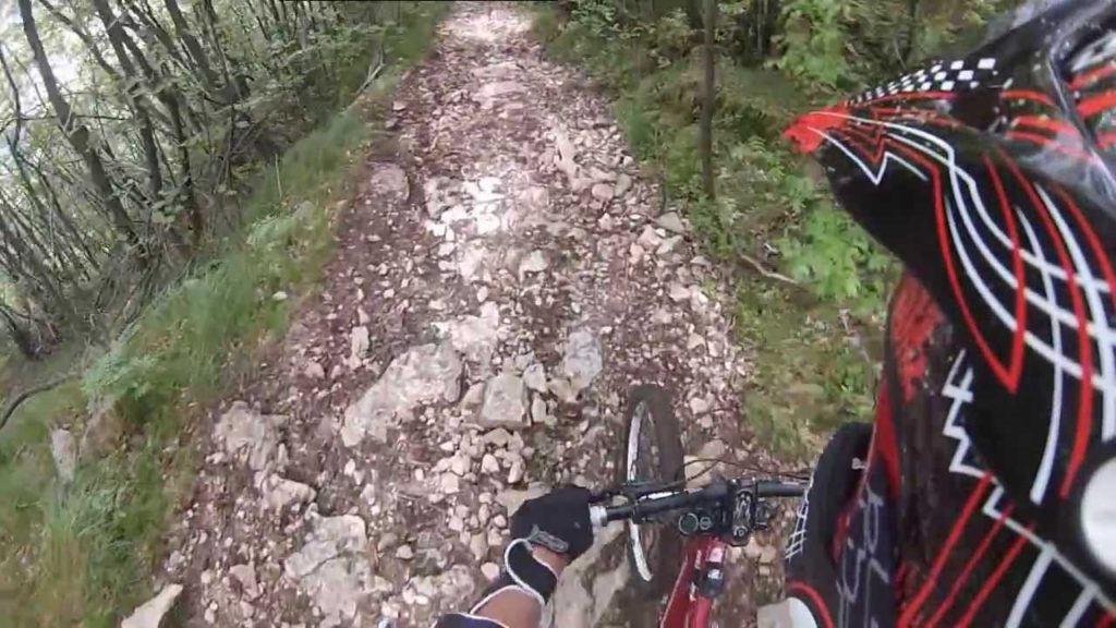 Altissimo Sentiero 601 - Downhill - Lago del Garda