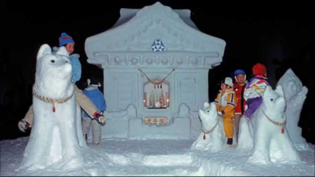 Inukko matsuri Yuzawa Akita 犬っ子祭り 秋田県湯沢市 by Kari Gröhn karigrohncom