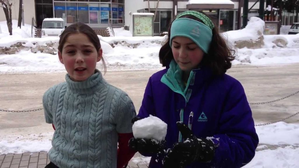 Seeattle.com - The Traveling Twins - Sapporo TV tower, Sapporo (Japan)
