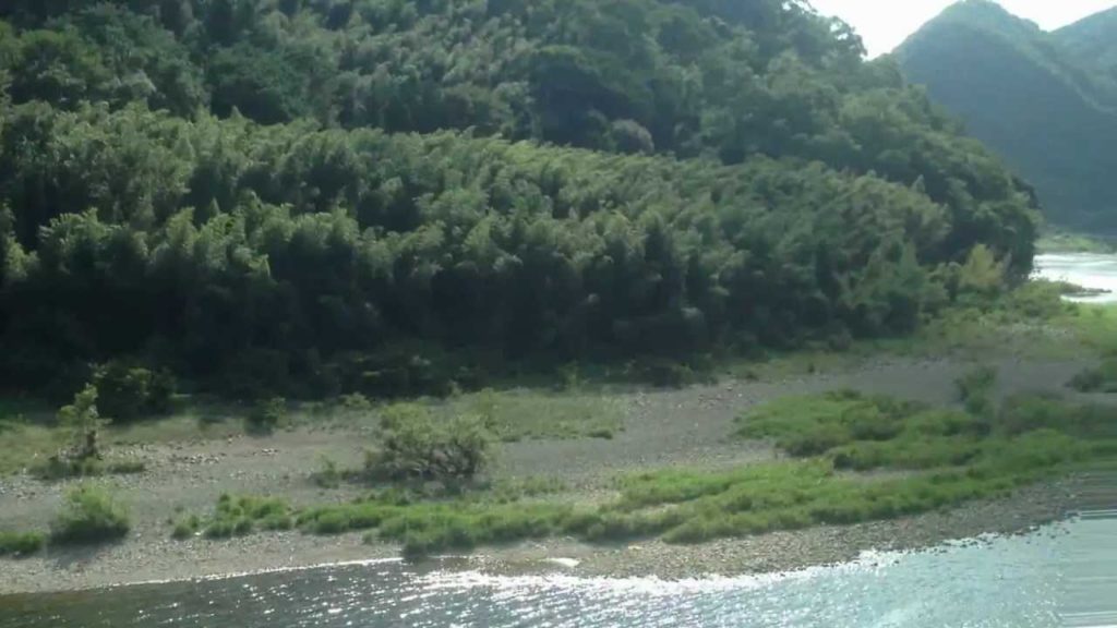 Okayama to Matsue on the Yakumo Express (岡山から松江までの特急「やくも」)