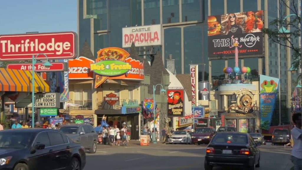 10 Best Places to Visit in Canada - Travel Video