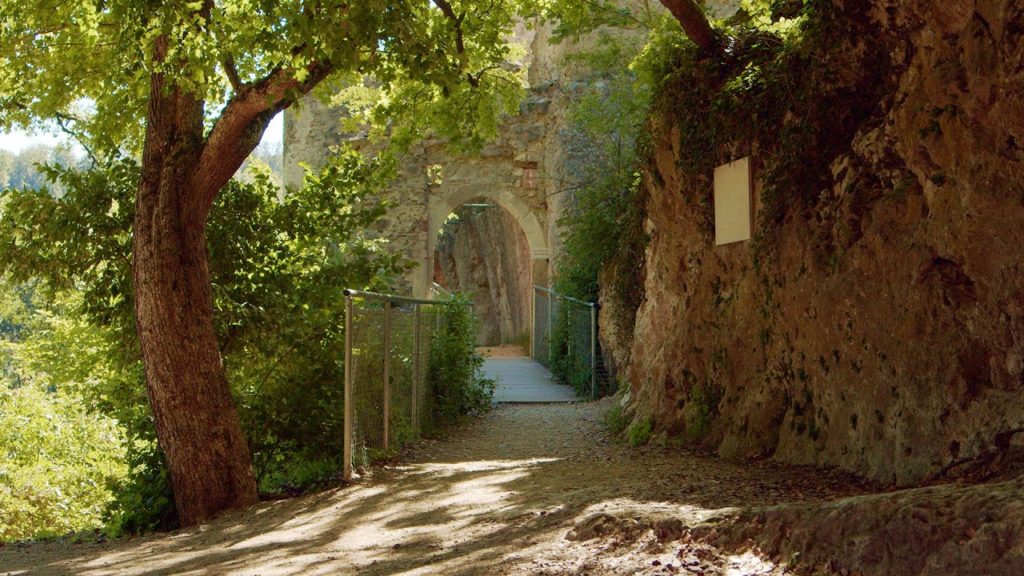 Wandertipp: Naturpark Sparbach // BMPCC 6K + Sigma 18-35 Wandertipp: Naturpark Sparbach // BMPCC 6K + Sigma 18-35