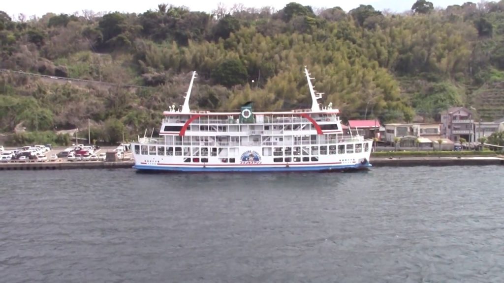 Kagoshima City, Japan - Sakurajima Ferry & Volcano, April 2, 2017 / 桜島フェリーと火山, 平成29年4月2日