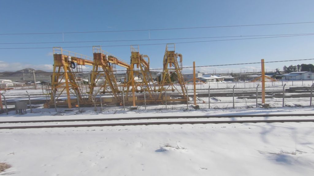Arriving at Snowy Kitakami Train Station (No Cut)