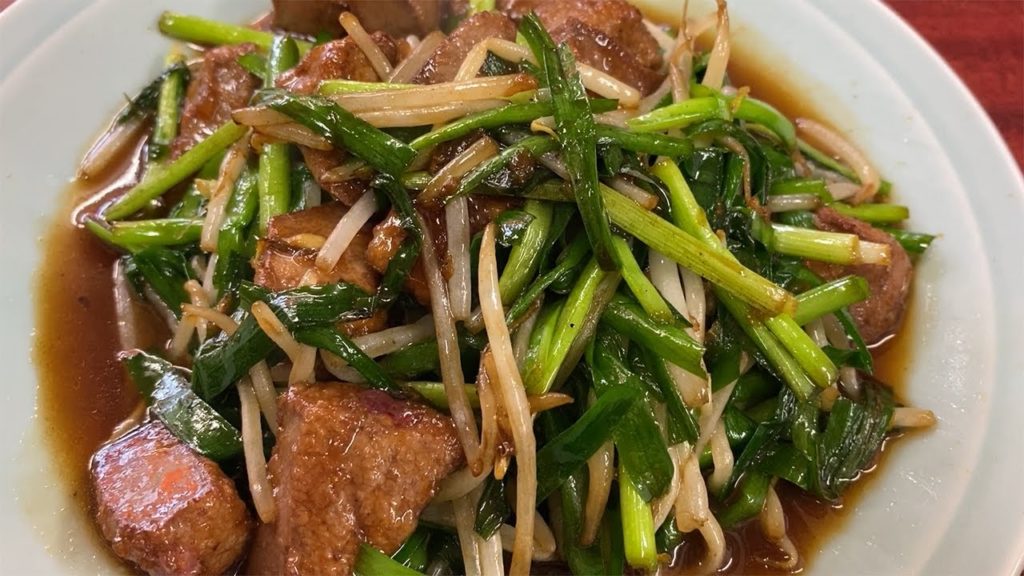 【名古屋の町中華】中川区の下町商店街にある街中華で食べて飲む。 Drinking and Eating in local Chinese restaurant., Nagoya Japan.