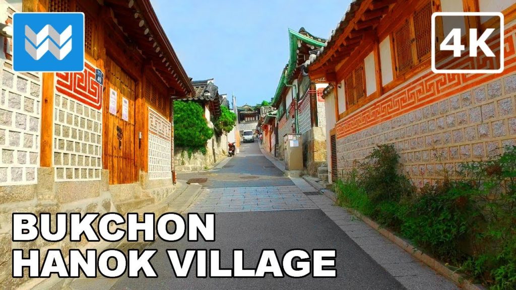 Walking tour of Bukchon Hanok Village (북촌한옥마을) in Seoul, South Korea Travel Guide【4K】 🇰🇷