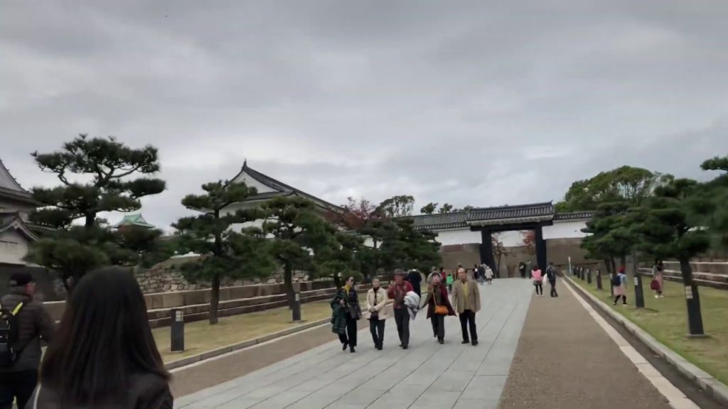 Osaka Castle (Taking A Walk) - Osaka, Japan