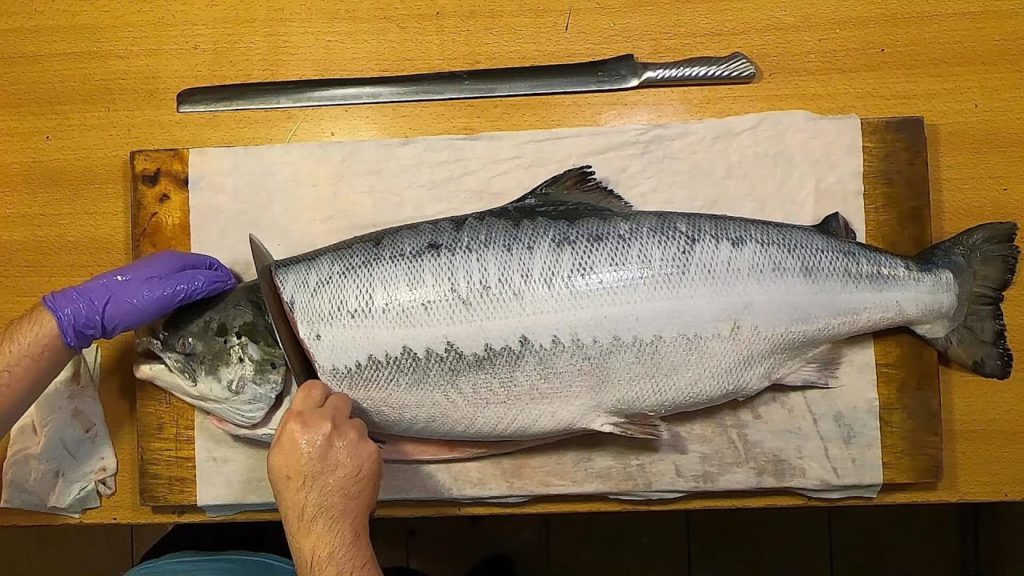 How To Fillet a Whole Salmon / How To Make Salmon Sashimi -Taiwanese street food