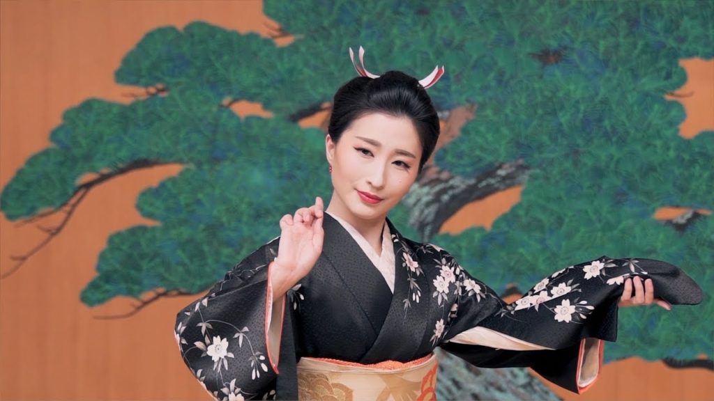 NIHON BUYO - Rin Hanayagi／Interview - IS JAPAN COOL? DOU （日本舞踊 - 花柳 凜）