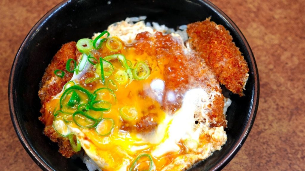 Japanese Street Food - KATSU-DON a deep-fried pork cutlet rice bowl YOSHIBEE Kobe Japan