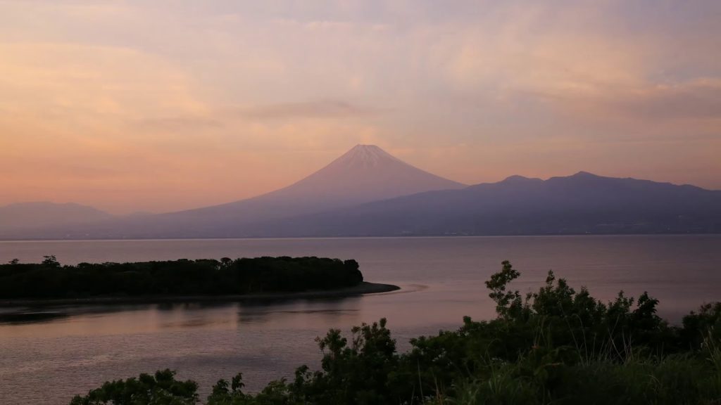 Japan 1minute Travel Shizuoka Osezaki(沼津の景勝地、大瀬崎からの春らしい夕景) Japan 1minute Travel Shizuoka Osezaki(沼津の景勝地、大瀬崎からの春らしい夕景)