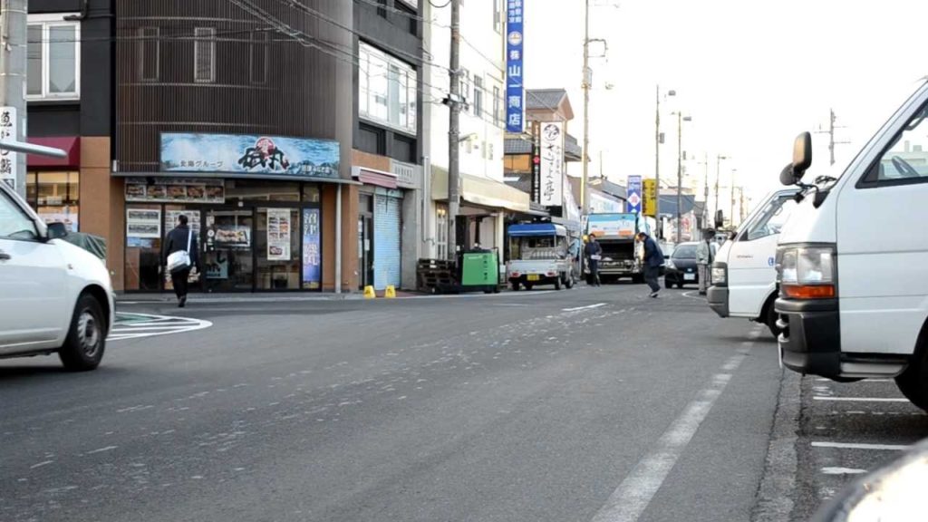 【沼津　時間図鑑】朝の沼津港商店街の様子