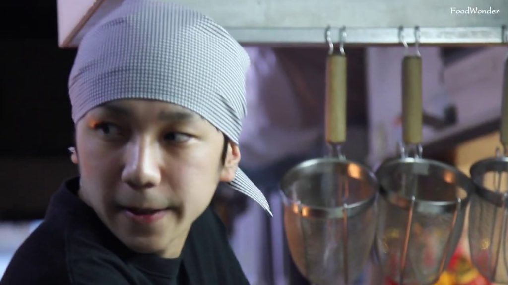 Japanese Street Food "Tonkotsu Ramen(黒亭) at famous in Kumamoto " Japanese Street Food "Tonkotsu Ramen(黒亭) at famous in Kumamoto "