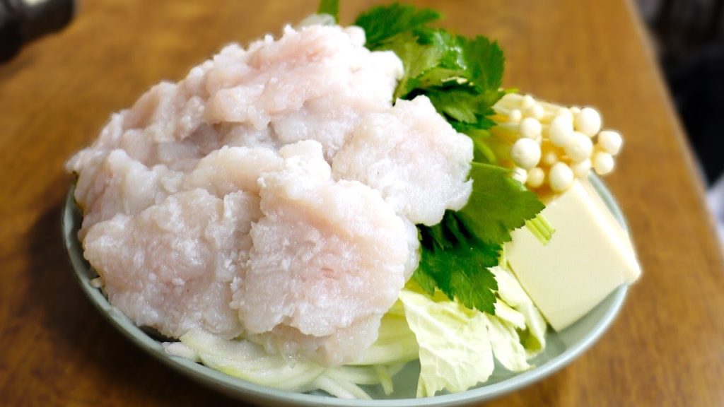 Japanese Street Food - HAMO-SUKI fish fillet pan sukiyaki NABEYA Osaka Japan