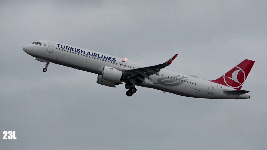 Brand New Turkish Airlines TC-LSU Airbus A321-271NX TK1994  Manchester MAN To Istanbul IST 4/7/2020.