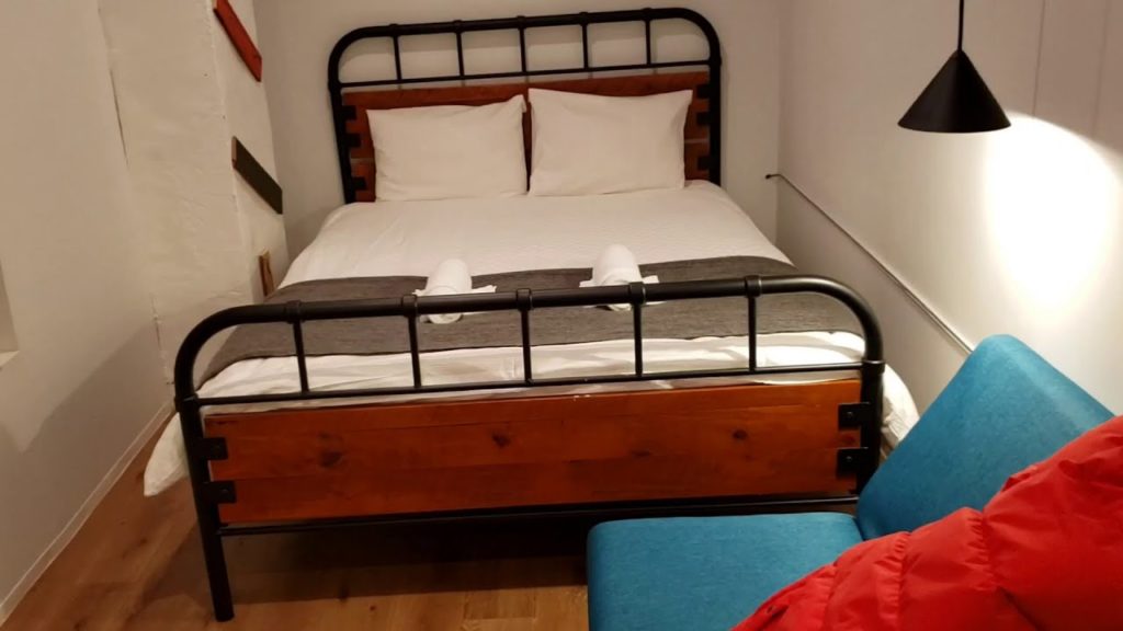 Yeah Room Namba, Osaka, Japan, Accommodation review