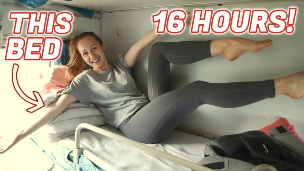 China Overnight Sleeper Train - Its SMALL!