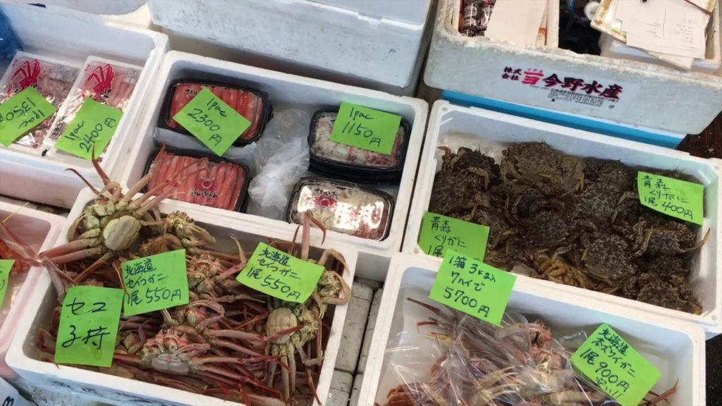Take a tour of Tokyo's Tsukiji Fish Market