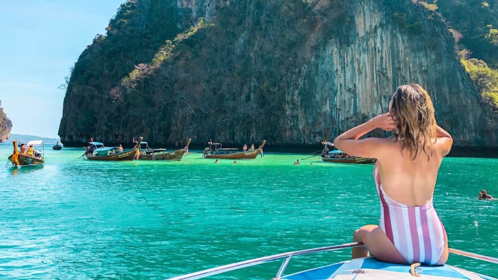 NIEBIAŃSKA PLAŻA w Tajlandii 🏝 NIEBIAŃSKA PLAŻA w Tajlandii 🏝