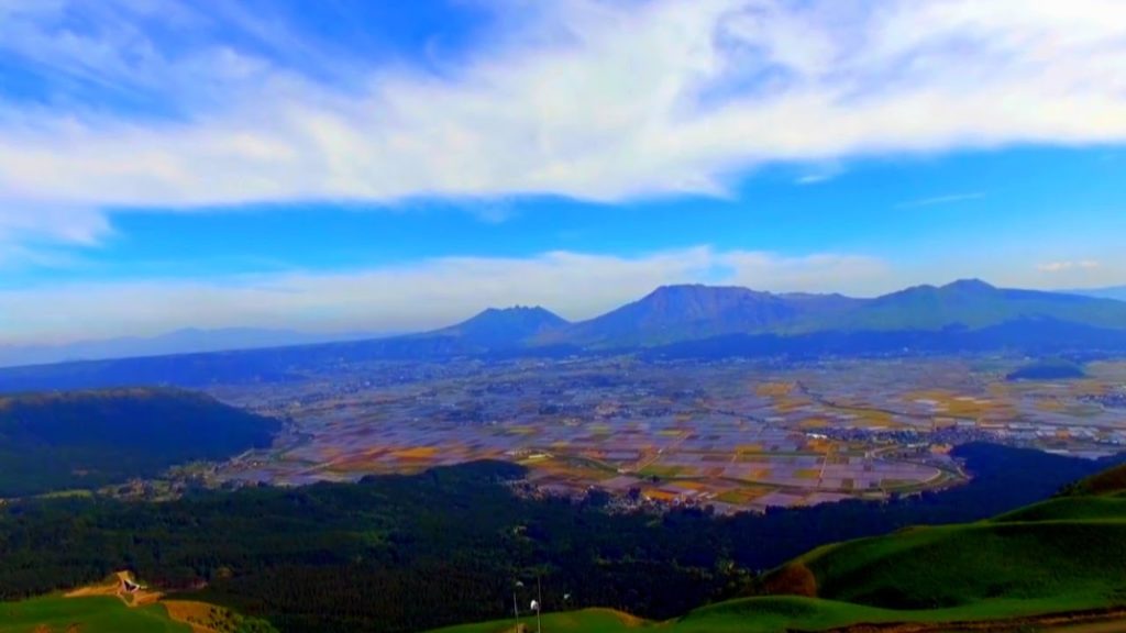 世界の絶景 阿蘇山 大観峰 ドローン映像 美しい風景 20160518 Long version. Aerial in drone the Aso Daikanbo 世界の絶景 阿蘇山 大観峰 ドローン映像 美しい風景 20160518 Long version. Aerial in drone the Aso Daikanbo