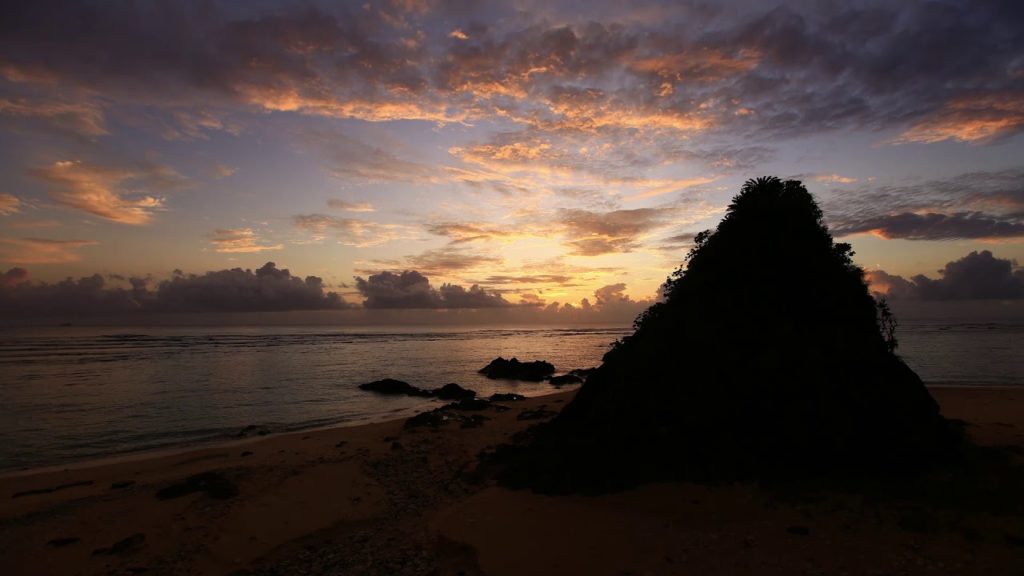 Japan 1 Minute Travel Kagoshima Amami Oshima（用海岸からの朝景）