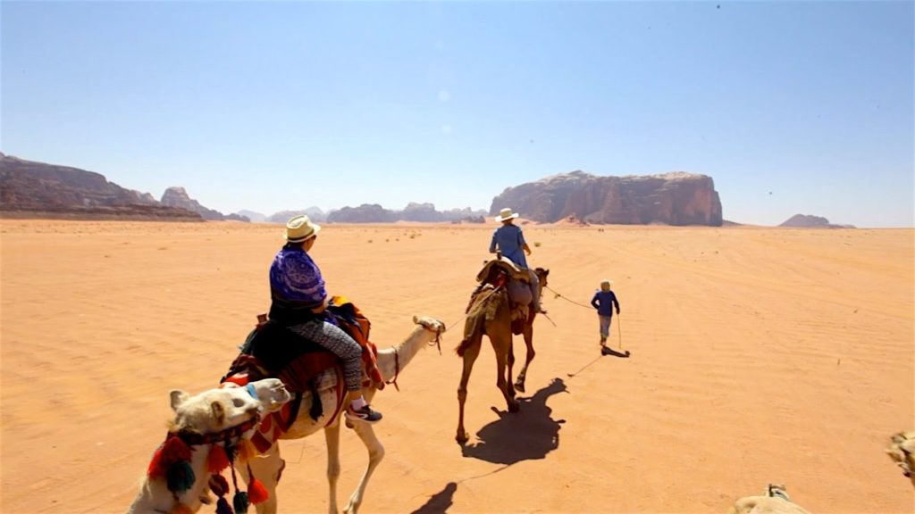 ON TOMBE AMOUREUX DU DESERT DU WADI RUM
