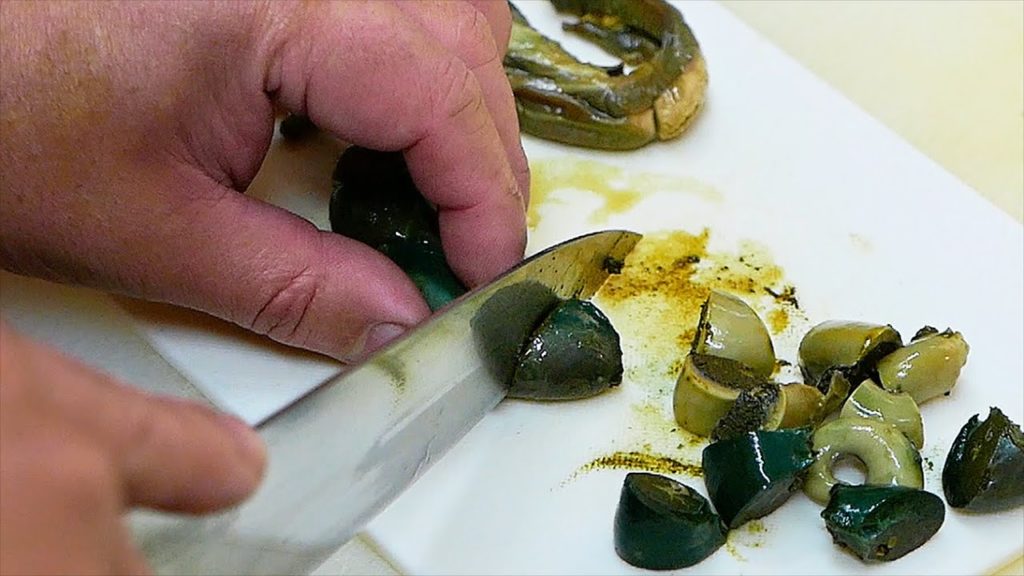 Japanese Street Food - GIANT TOP SHELL Sea Snail Okinawa Seafood Japan