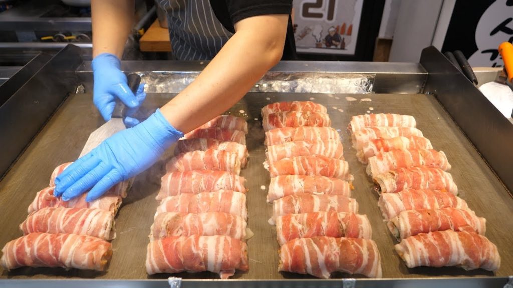 Cheese Bacon Kimchi Roll - Korean Street Food in Gangneung
