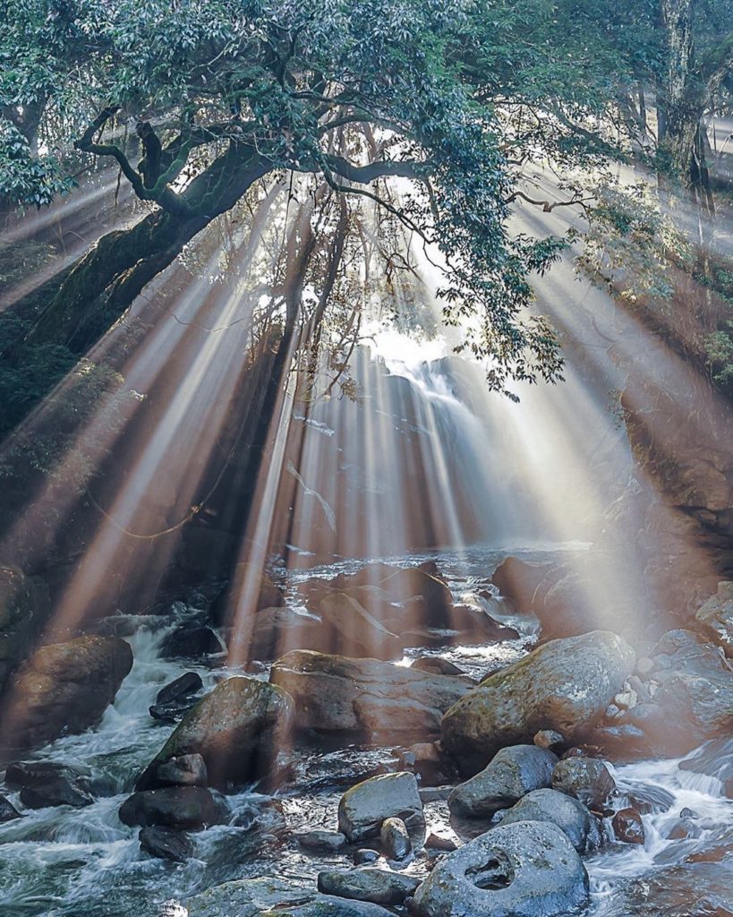 Also known as a romantic power spot, Meoto Falls in Kumamoto Prefecture comprise...