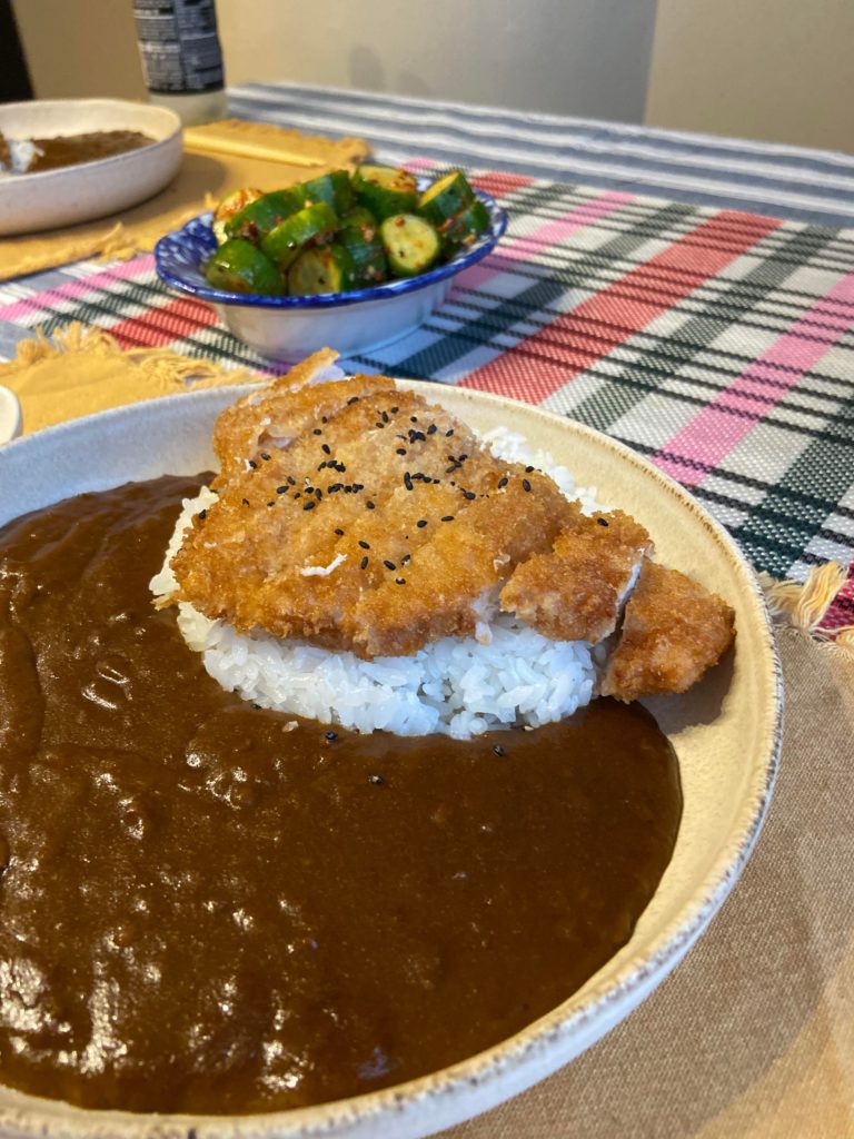 Tonkatsu curry rice