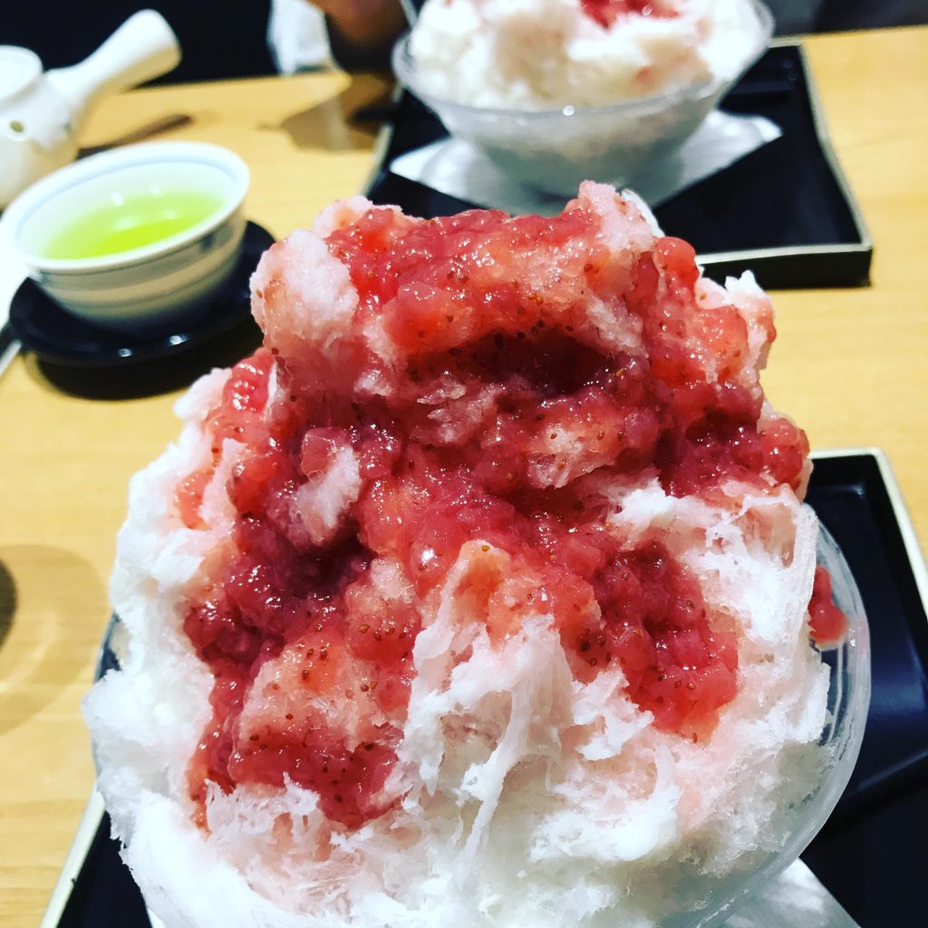 Shaved ice strawberry source.