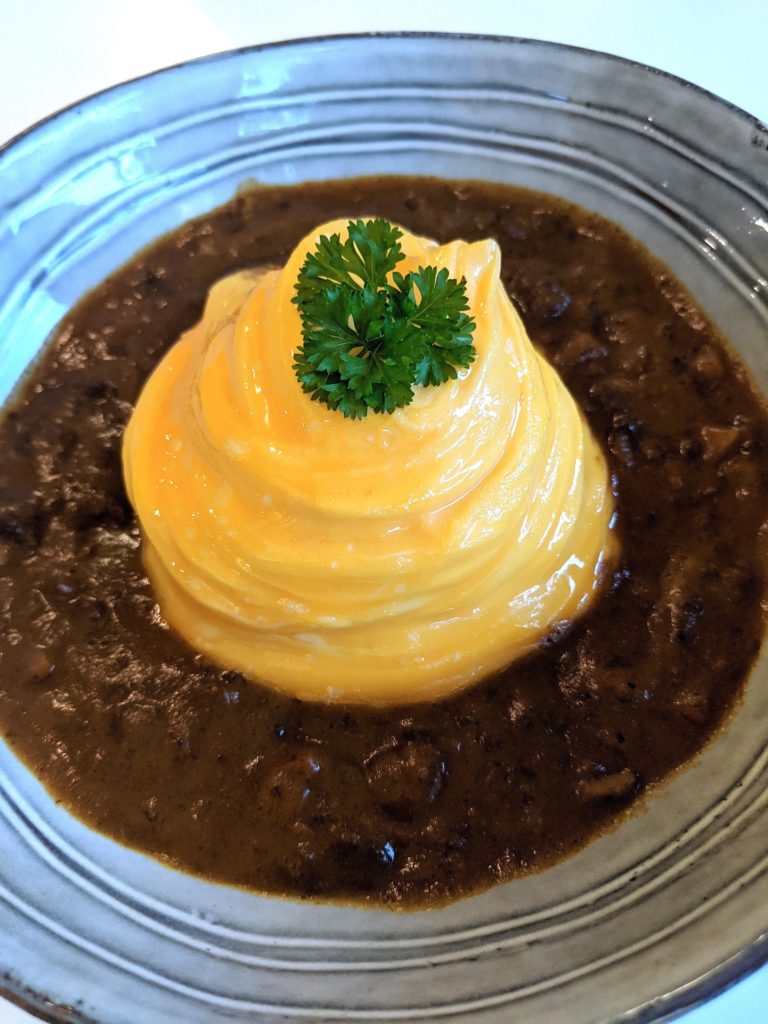 TORNADO OMELETTE & JAPANESE CURRY RICE : TIPS and TUTORIAL
