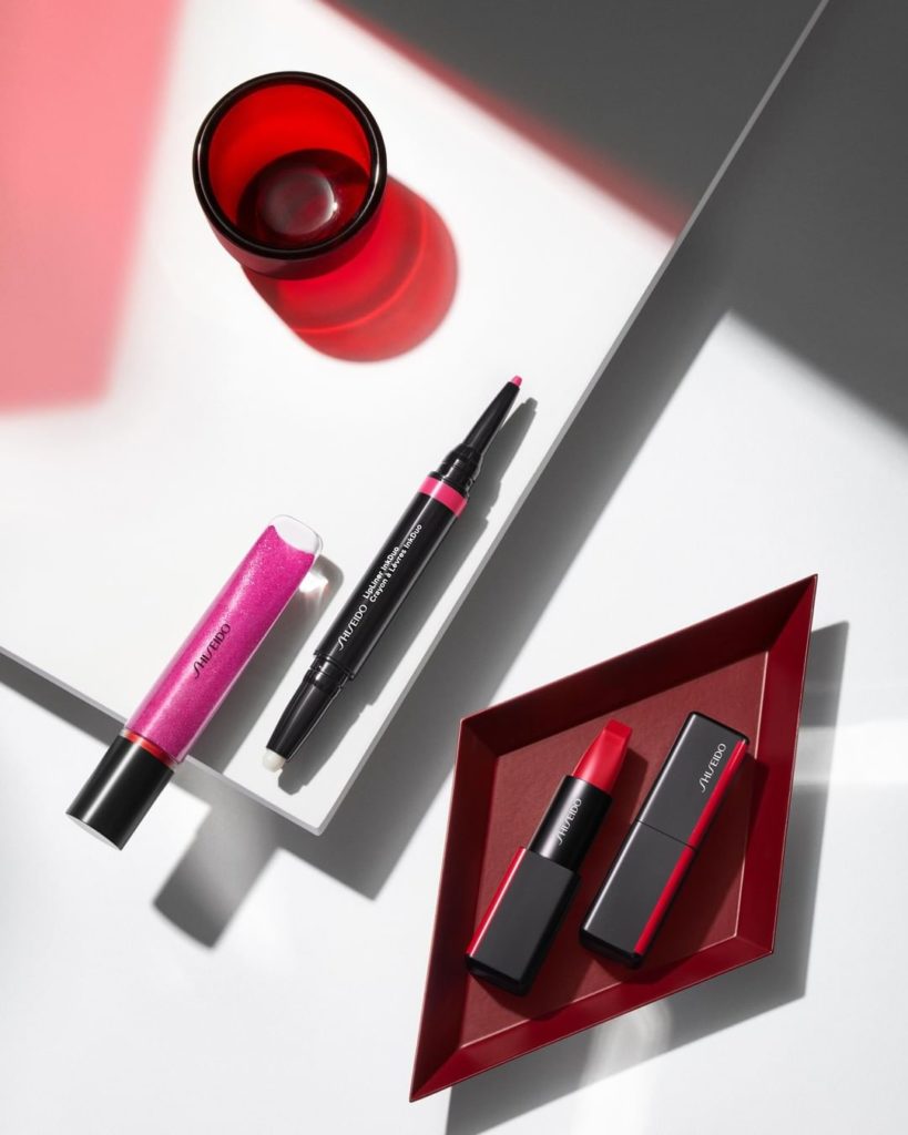 SHISEIDO: Modern. Minimalist. Mesmerizing. Dial up the dimension by layering lips with thr… Modern. Minimalist. Mesmerizing. Dial up the dimension by layering lips with thr...