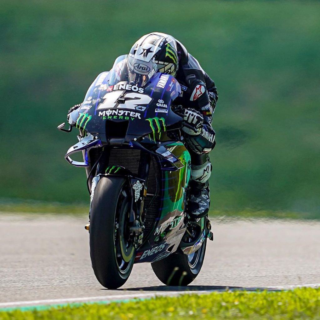 Yamaha MotoGP: @maverick12official, #CzechGP Race Result – P14:
“I don‘t know what happened, … @maverick12official, #CzechGP Race Result - P14:
"I don‘t know what happened, ...