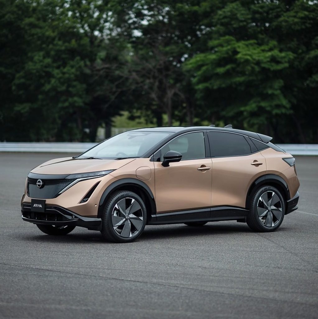 More confident, connected, and in control. #Nissan #Ariya #NissanAriya #Intellig...