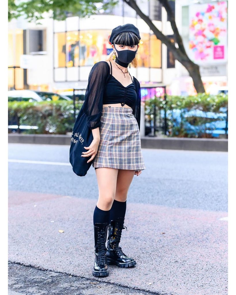 Tokyo Fashion: 20-year-old Japanese student and dancer Shion (@tic_tic) on the street in Ha… 20-year-old Japanese student and dancer Shion (@tic_tic____) on the street in Ha...