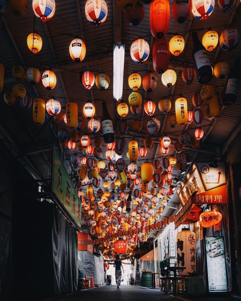 Check out all of these lanterns at Uratenma Chochin Dori in Osaka Prefecture! Po...