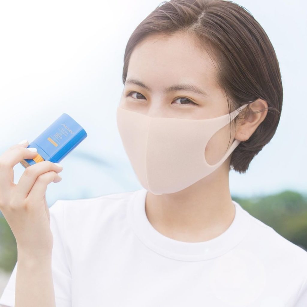 Always remember to wear sunscreen, even when you are wearing a mask. ⁣
#Shiseido...