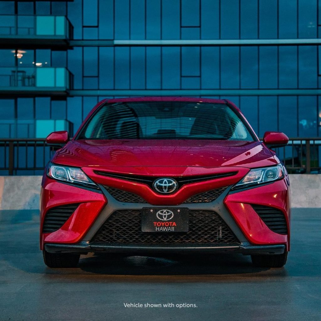 Leave a lasting first impression. #Camry #LetsGoPlaces @toyotahi @crystalphvm...