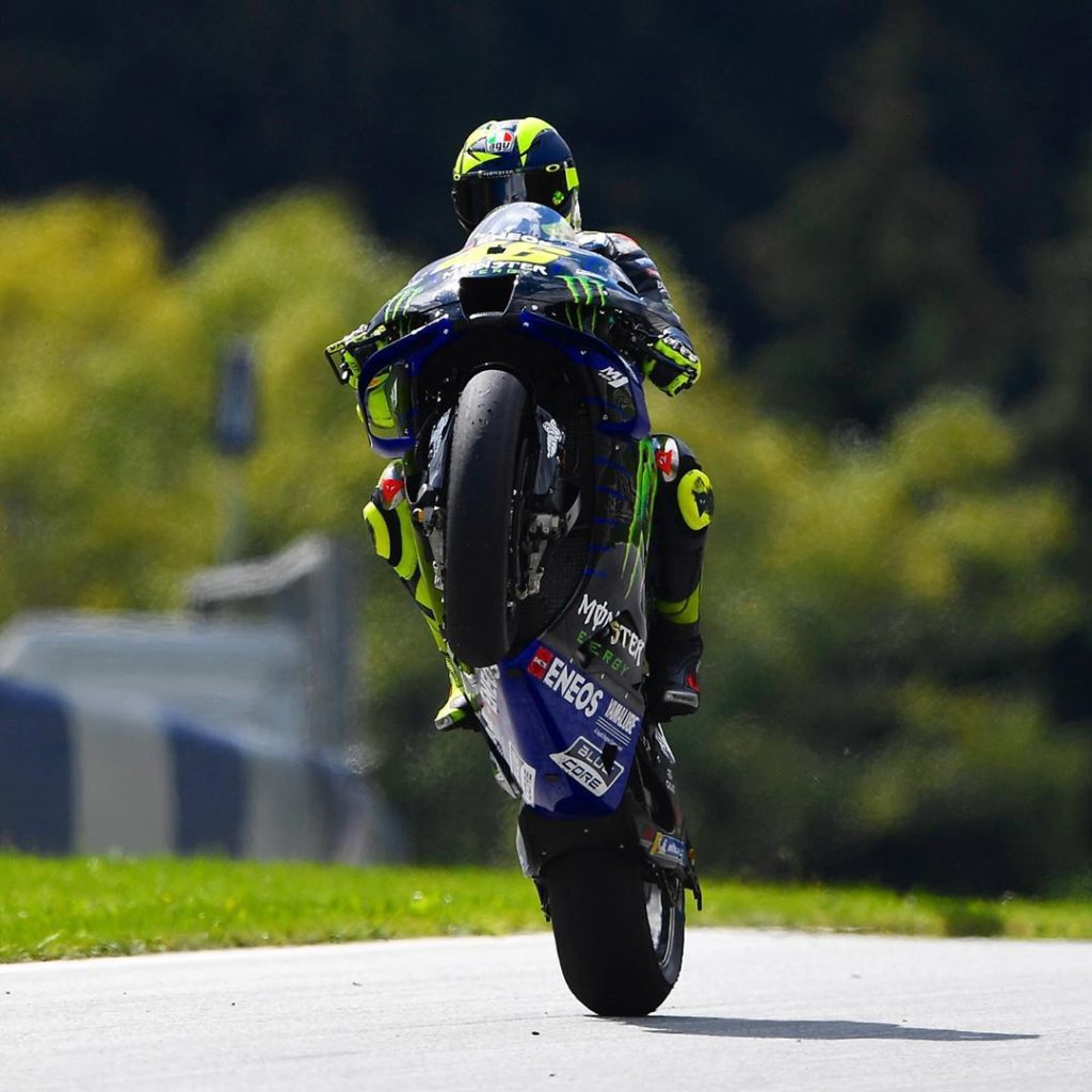 Happy #wheelwednesday 

Let’s see if we can get a few more wheelies in at the Sp...