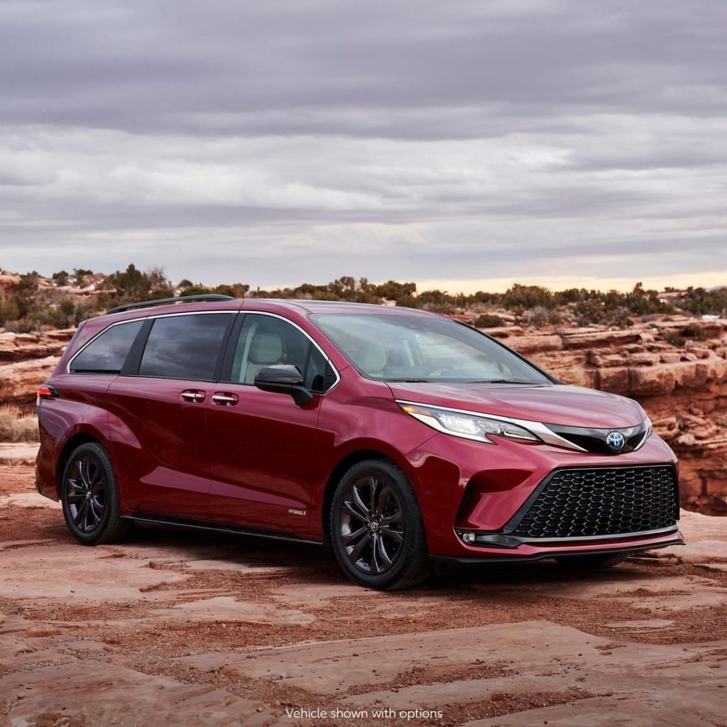 The all-new 2021 #Sienna offers all of the luxuries of a large SUV, but with roo...