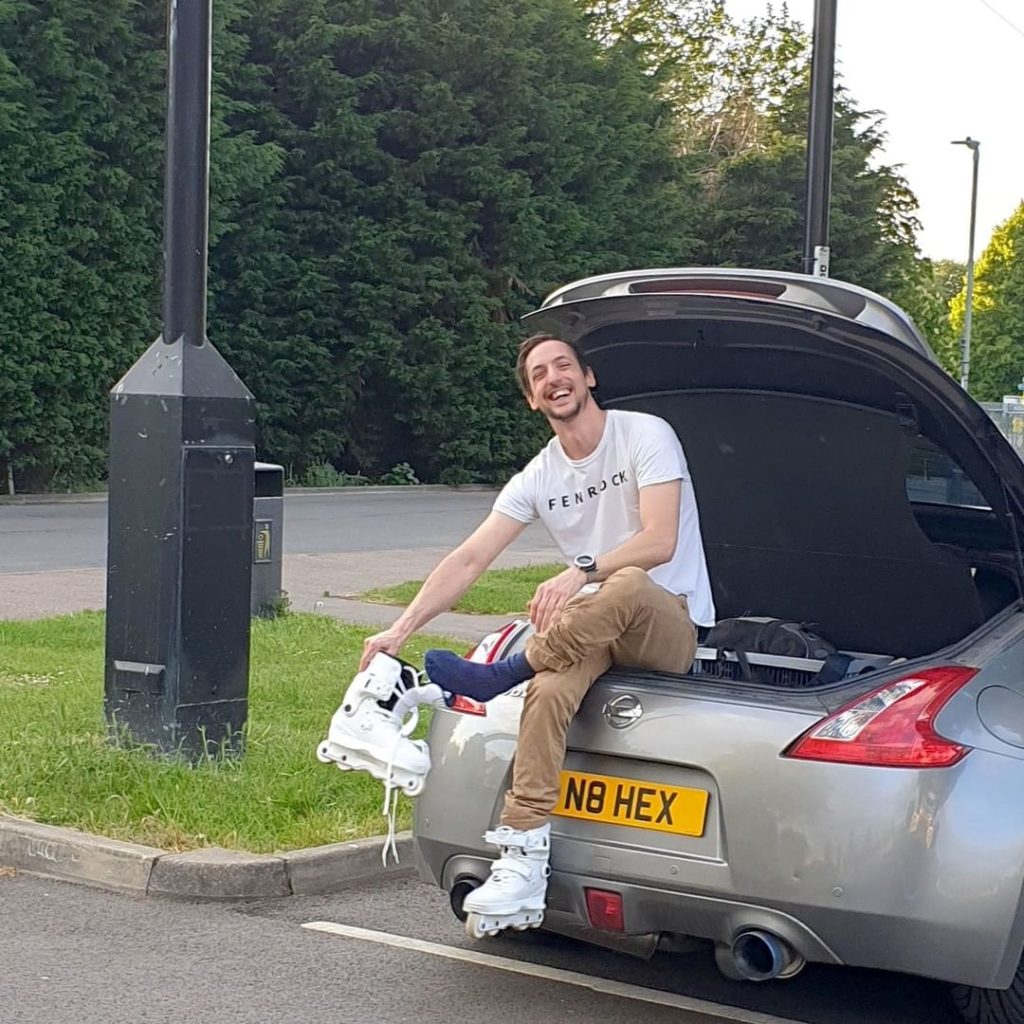 Taking the other pair of wheels for a spin #Nissan370Z #370Z
 @n8.climbs...